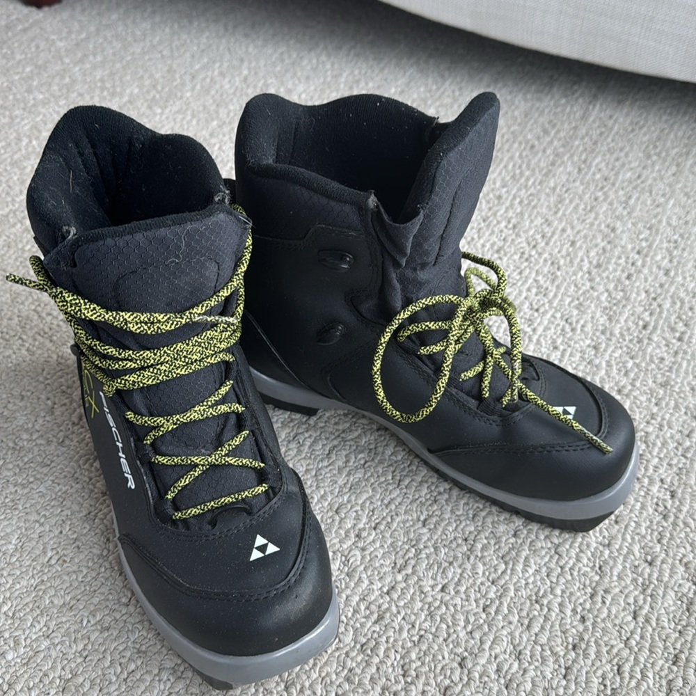 Fischer BCX tour xc ski boots - Picture 7 of 8